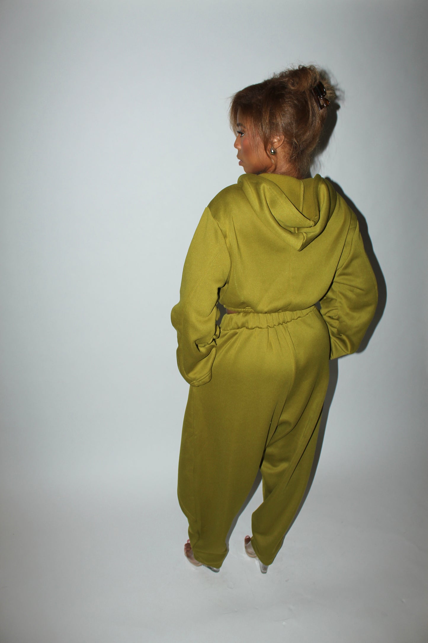 UPTOWN JOGGER SET OLIVE