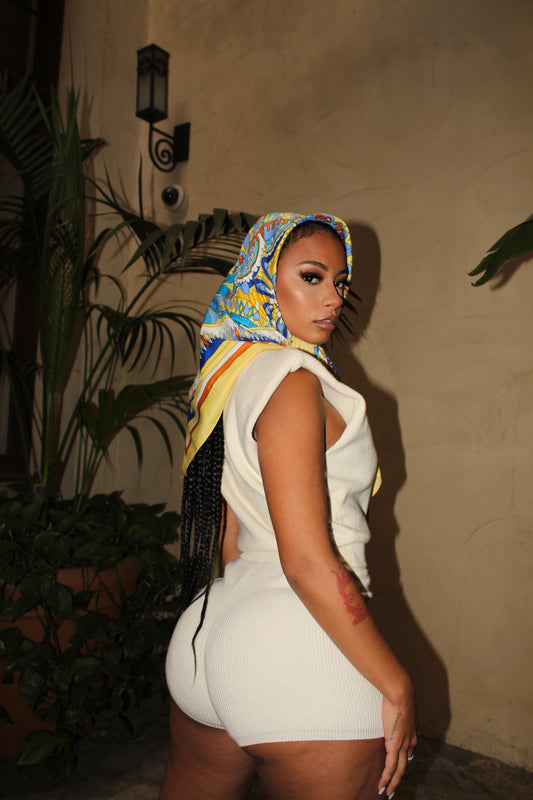 QUEEN HEADSCARF