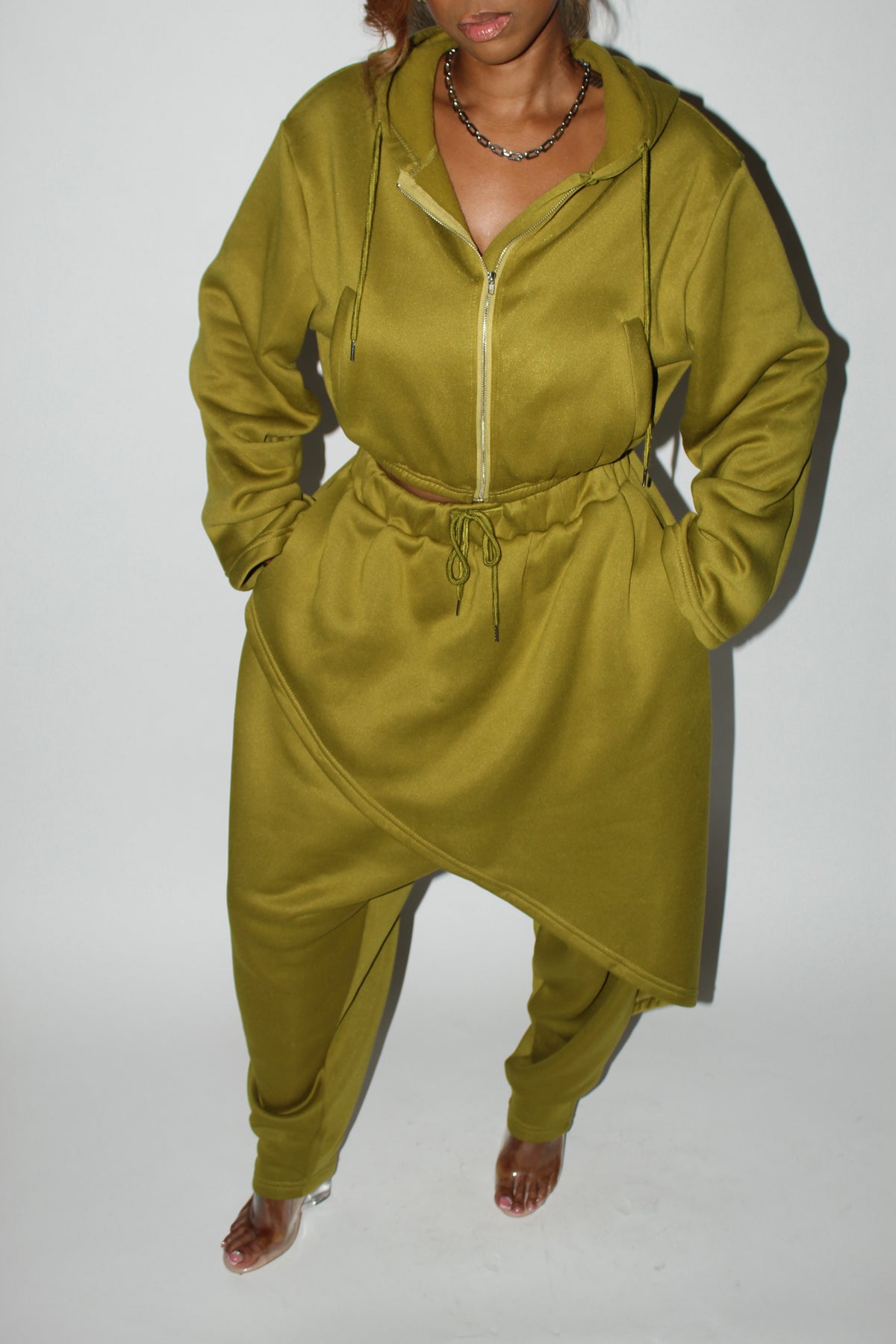 UPTOWN JOGGER SET OLIVE